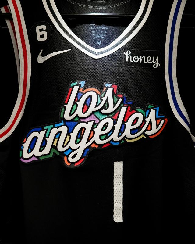 开云服务-【现场】快艇打铁不止主场沉闷 篮网杜库联手开火